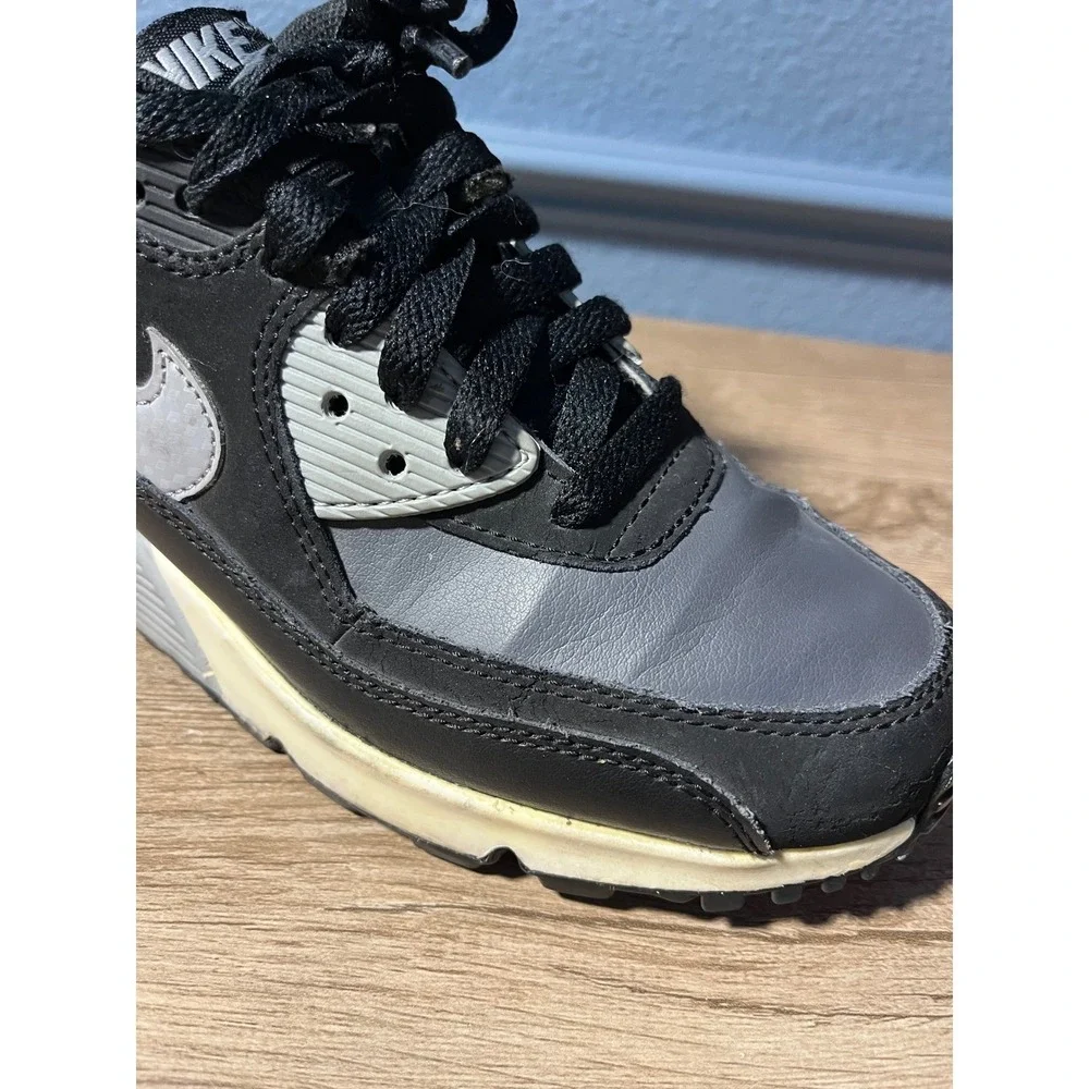 Nike Air Max 90 Kids Shoes Black Gray Youth‎ Size 3.5Y Casual Sneakers